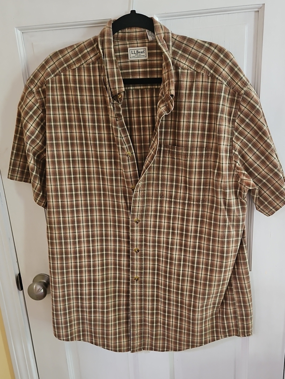L.L. Bean Short Sleeve Plaid Button-Down Shirt in Brown and Cream